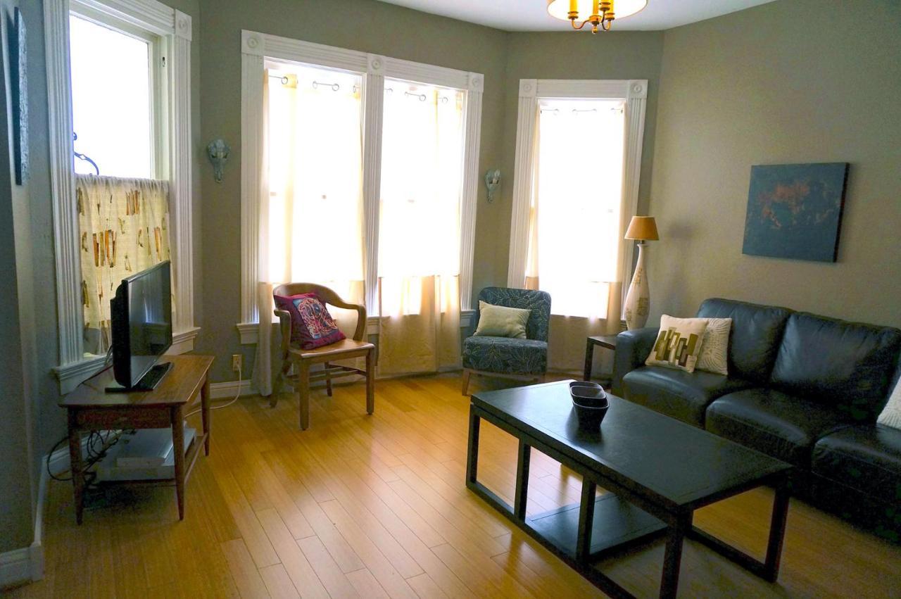 Apartment Ne Oregon Modern Victorian Duplex