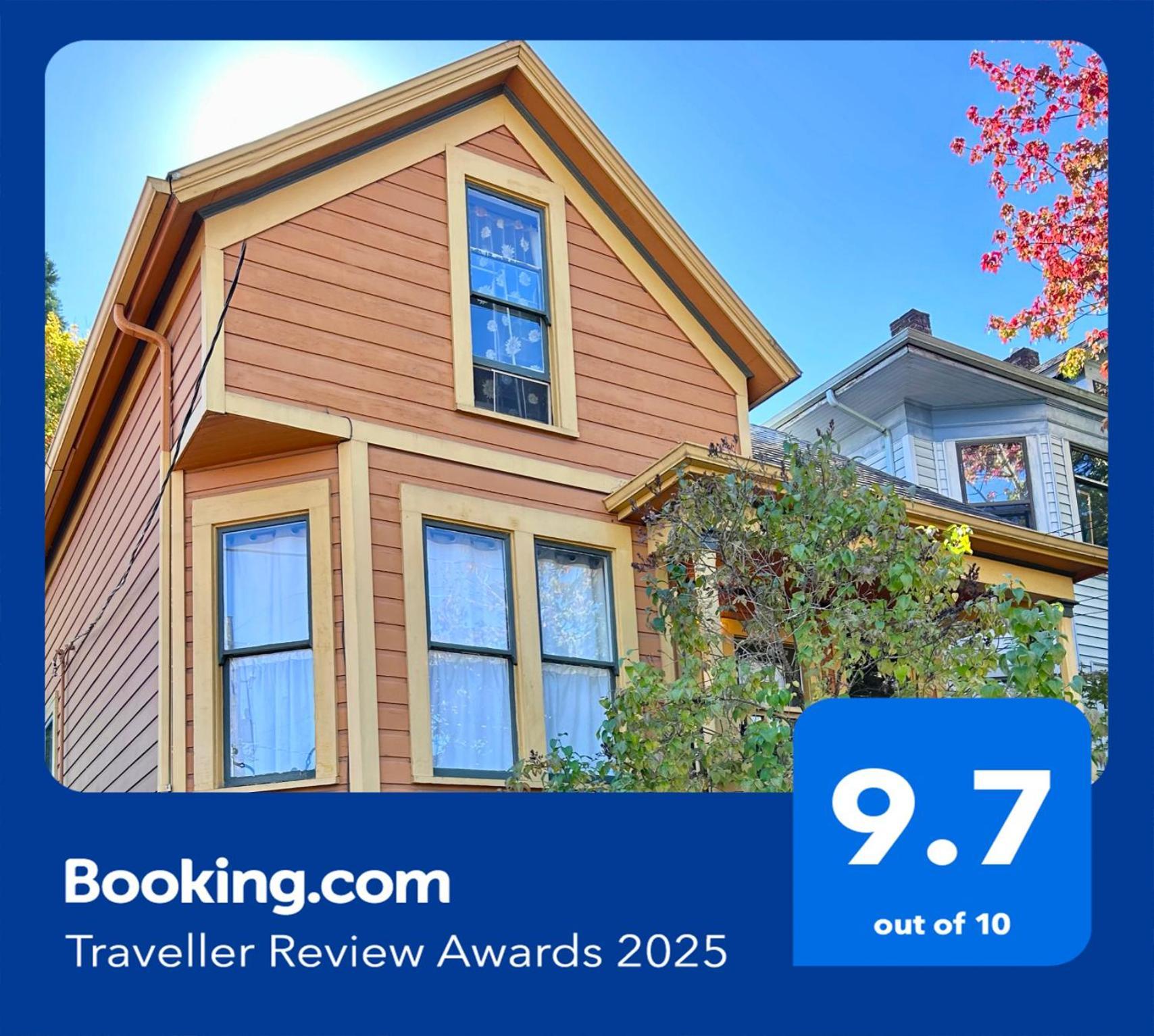 Ne Oregon Modern Victorian Duplex Portland